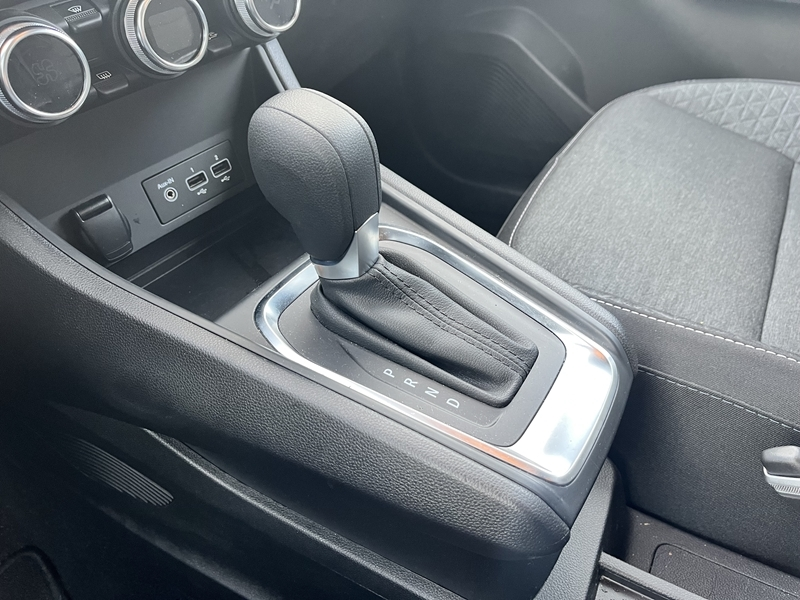 13 img-vehicule.jpgRenault
                            img-vehicule.jpgCaptur II