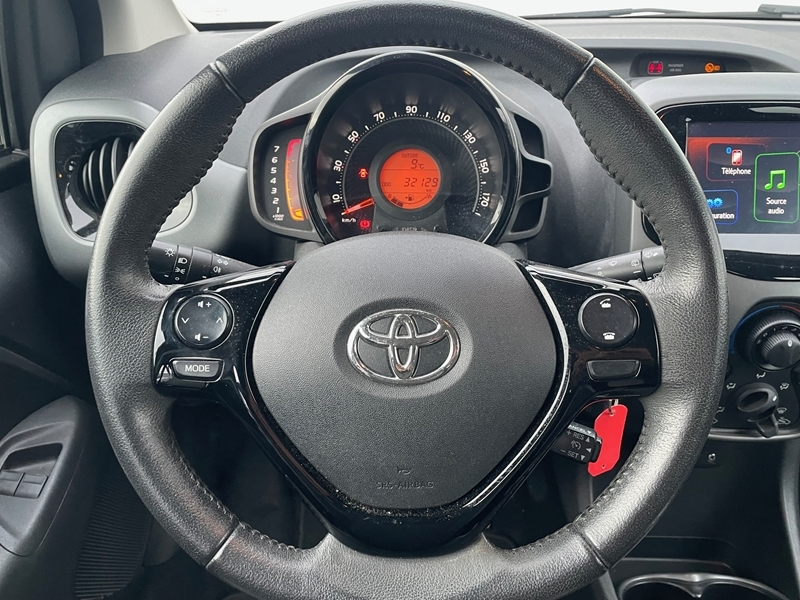 6 img-vehicule.jpgToyota
                            img-vehicule.jpgAygo