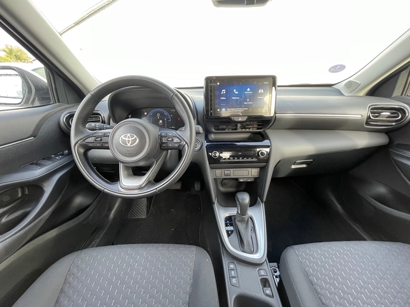 1 img-vehicule.jpgToyota
                            img-vehicule.jpgYaris Cross