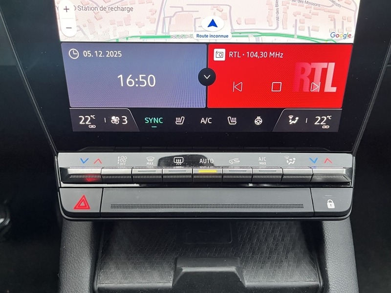 12 img-vehicule.jpgRenault
                            img-vehicule.jpgMegane V