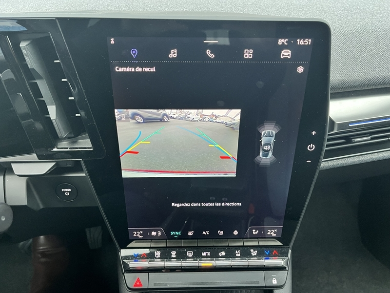 17 img-vehicule.jpgRenault
                            img-vehicule.jpgMegane V