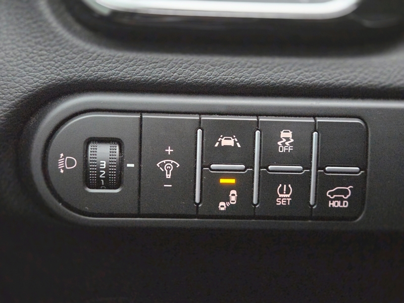 7 img-vehicule.jpgKia
                            img-vehicule.jpgCeed SW