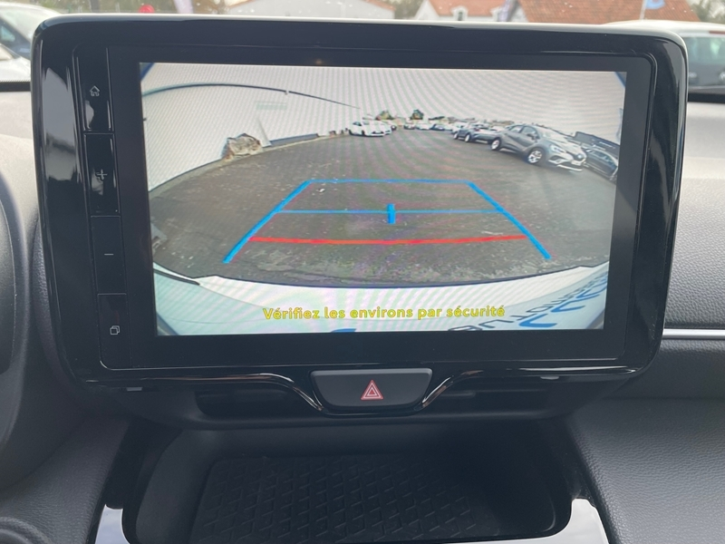 4 img-vehicule.jpgToyota
                            img-vehicule.jpgYaris Cross