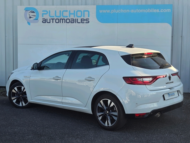 Photo 3 - Renault Megane IV