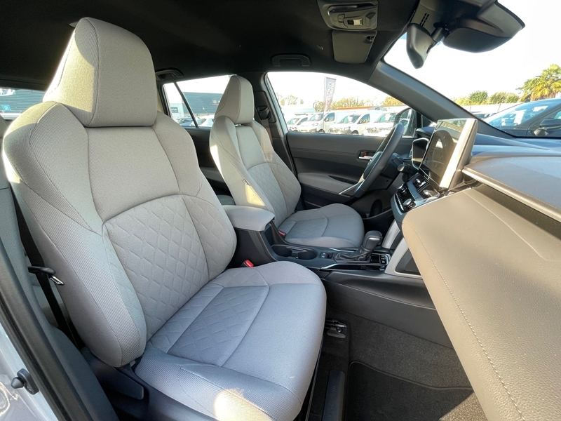 7 img-vehicule.jpgToyota
                            img-vehicule.jpgCorolla Cross