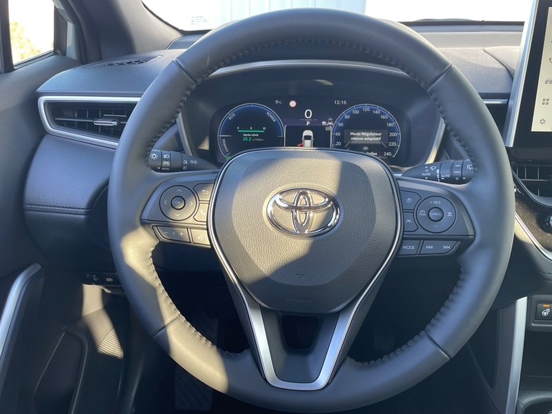 8 img-vehicule.jpgToyota
                            img-vehicule.jpgCorolla Cross