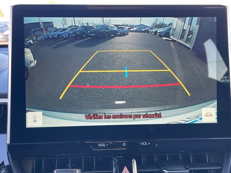 14 img-vehicule.jpgToyota
                            img-vehicule.jpgCorolla Cross