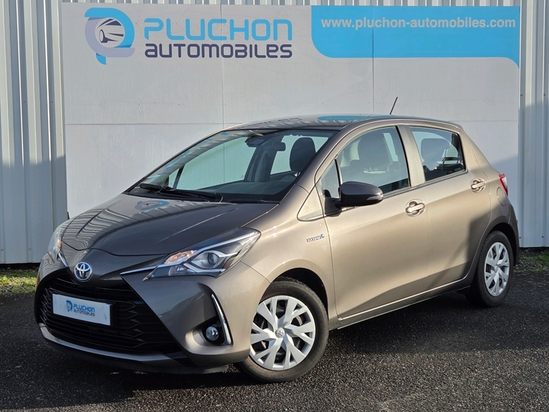 Toyota
                        Yaris