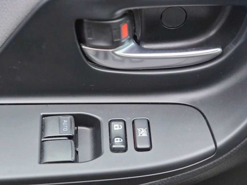 Photo 14 - Toyota Yaris