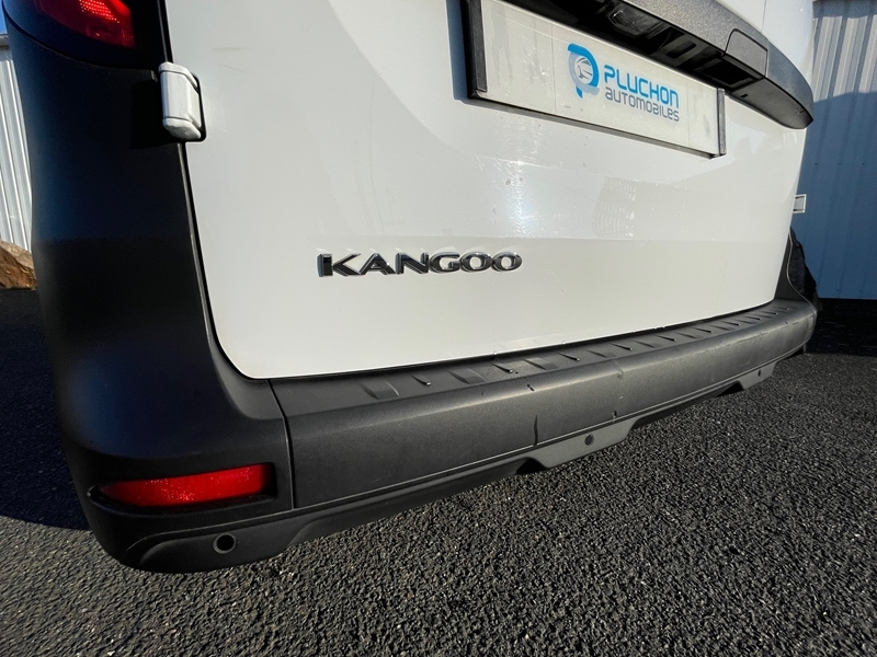 10 img-vehicule.jpgRenault
                            img-vehicule.jpgKangoo Van