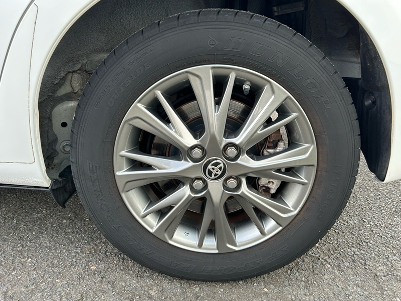 Photo 4 - Toyota Yaris