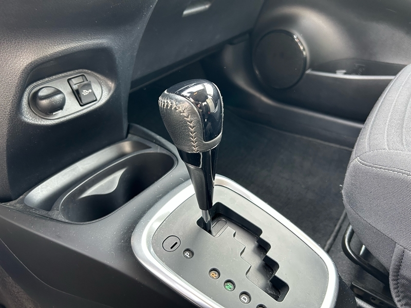 Photo 11 - Toyota Yaris