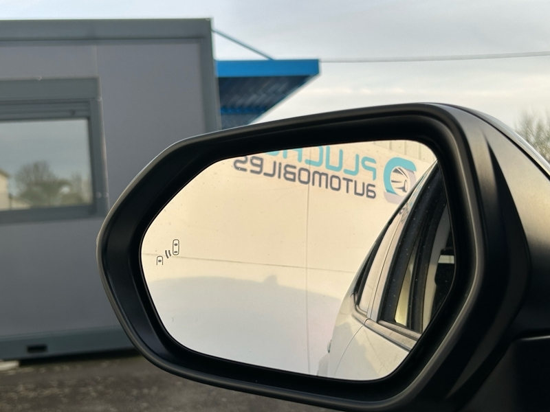 Photo 10 - Toyota Yaris Cross