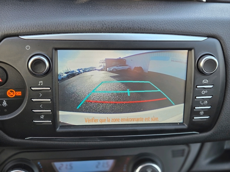 Photo 9 - Toyota Yaris