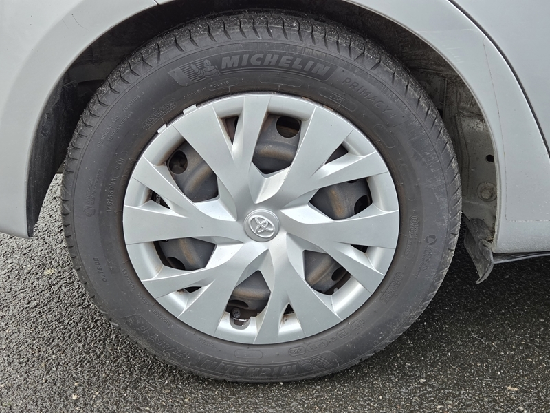 Photo 19 - Toyota Yaris