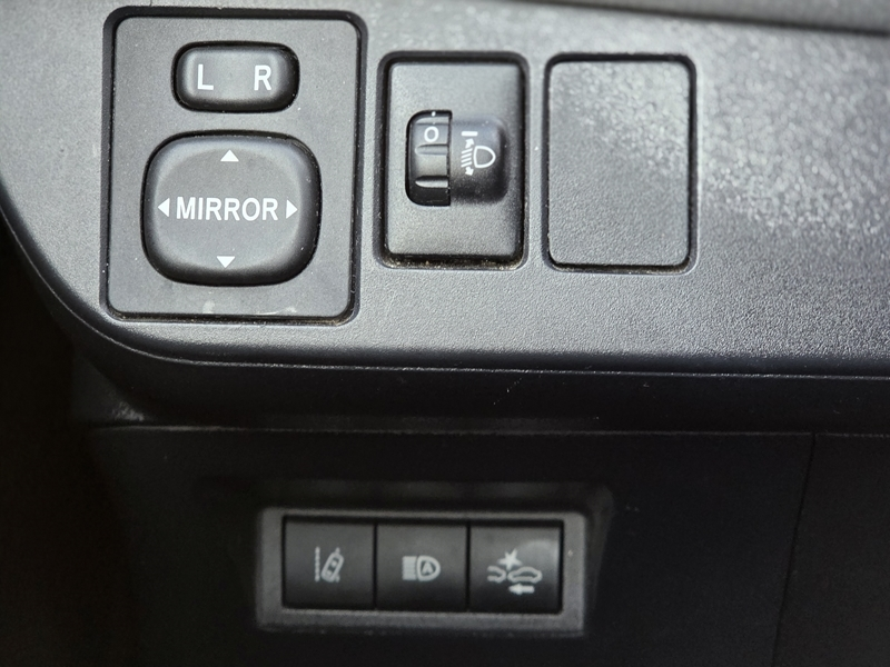 Photo 12 - Toyota Yaris