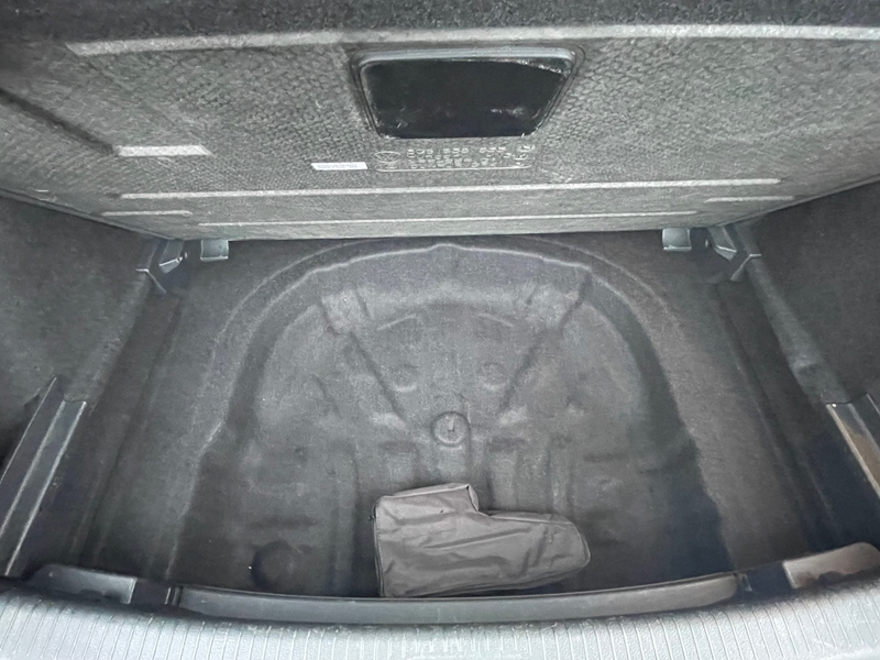 Photo 5 - Volkswagen Golf VII