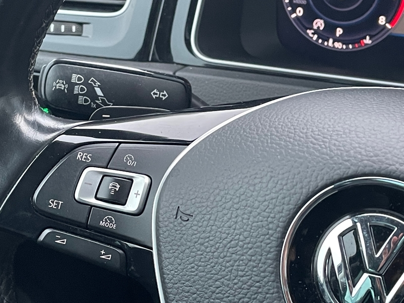 Photo 13 - Volkswagen Golf VII