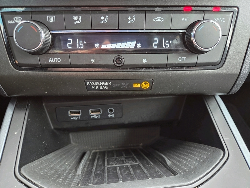 Photo 13 - Seat AROna