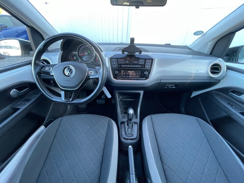 Photo 2 - Volkswagen E-Up!