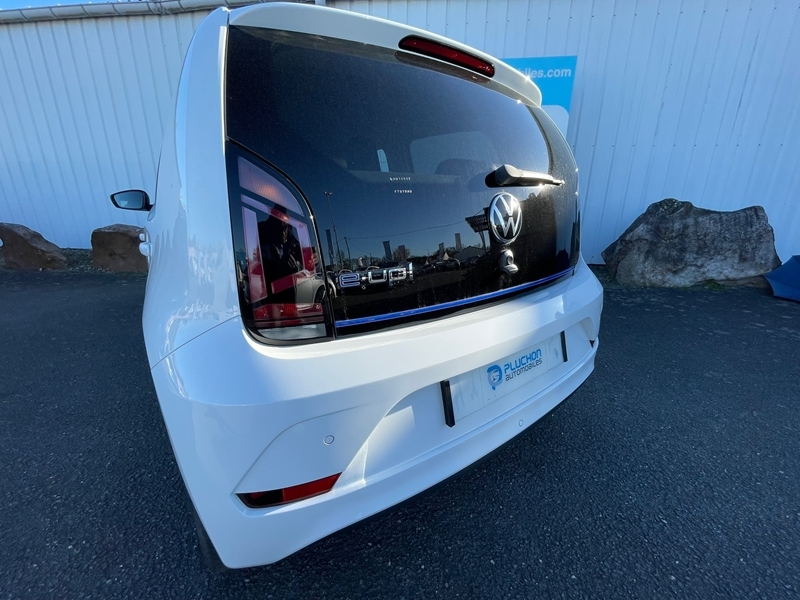 Photo 4 - Volkswagen E-Up!