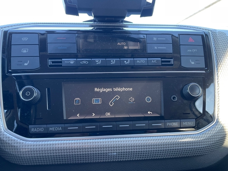 Photo 19 - Volkswagen E-Up!