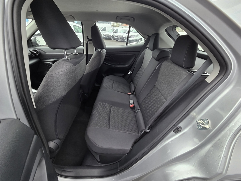 Photo 6 - Toyota Yaris Cross