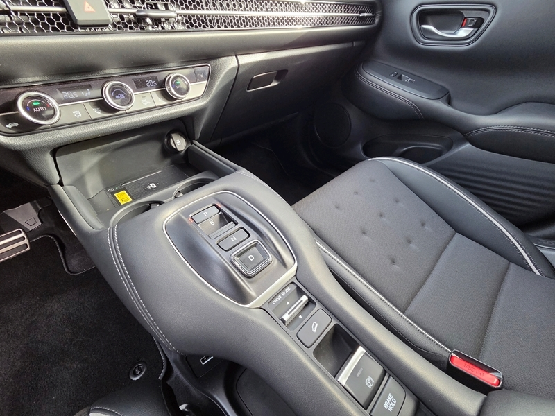 Photo 18 - Honda Zr-V