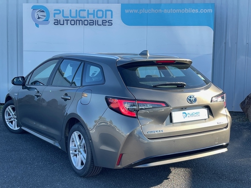 Toyota
                    Corolla Touring Spt