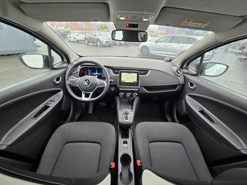 Photo 2 - Renault Zoe