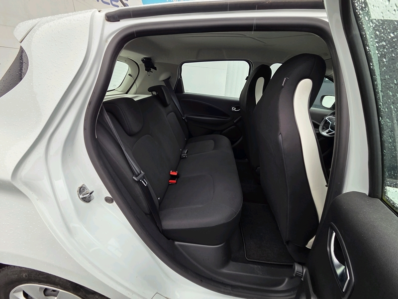Photo 16 - Renault Zoe