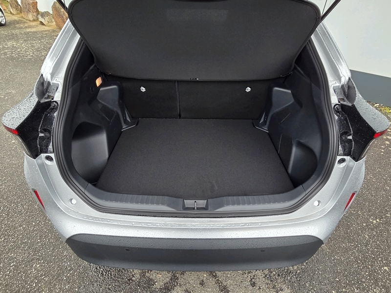 Photo 19 - Toyota Yaris Cross