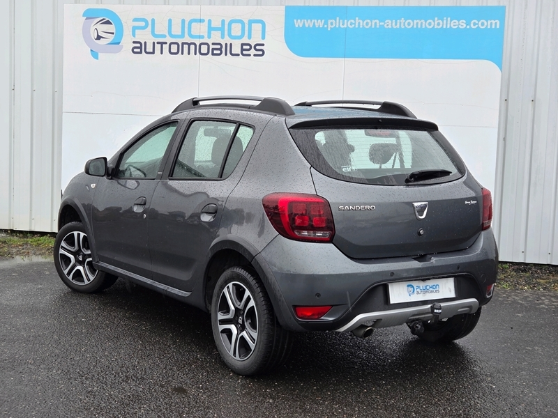 Photo 2 - Dacia Sandero