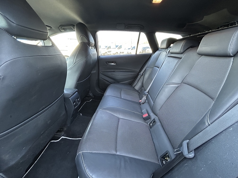 Photo 7 - Toyota Corolla Touring Spt