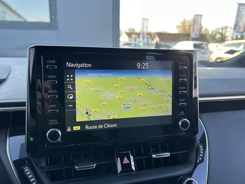 Photo 19 - Toyota Corolla Touring Spt