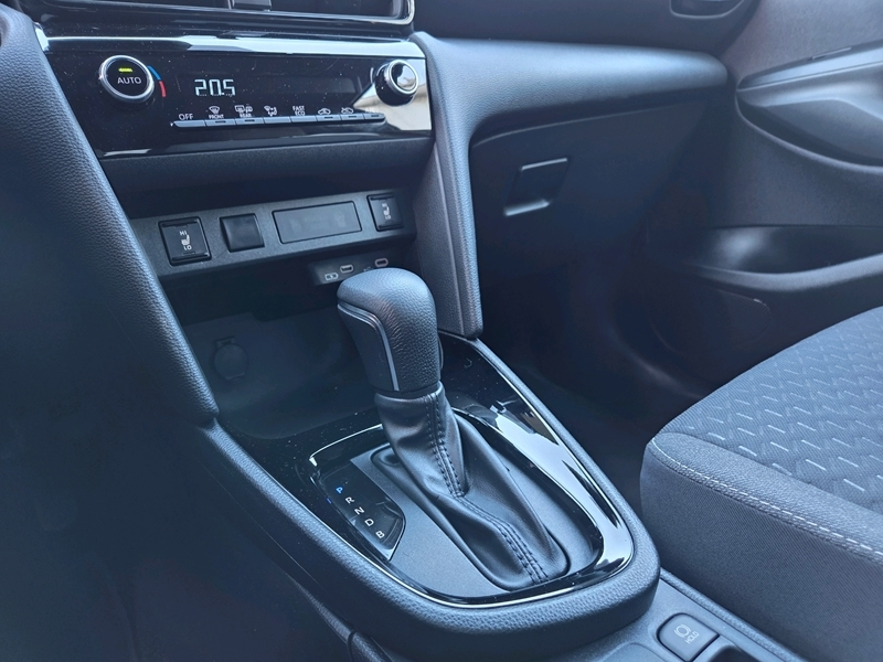 Photo 13 - Toyota Yaris Cross