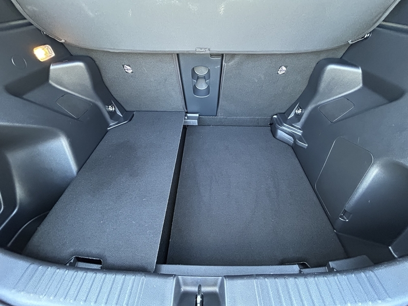 Photo 18 - Toyota Yaris Cross