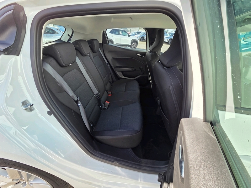 Photo 17 - Renault Clio V