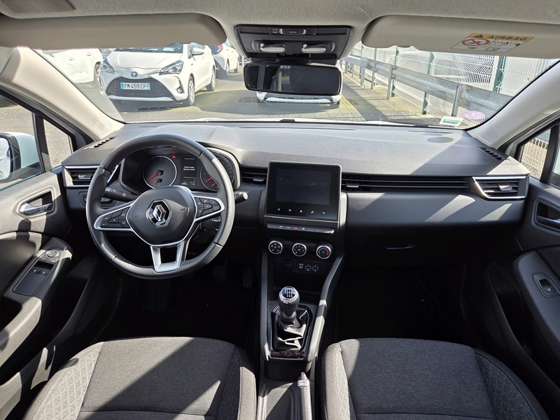 Photo 2 - Renault Clio V