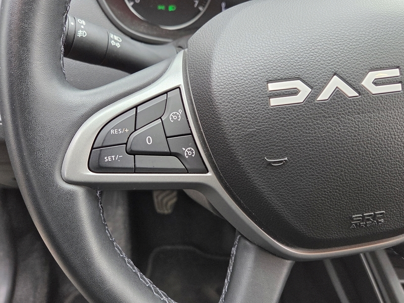 Photo 6 - Dacia Duster