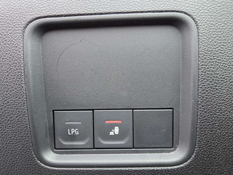 Photo 13 - Dacia Duster