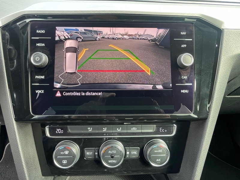 Photo 13 - Volkswagen Passat SW