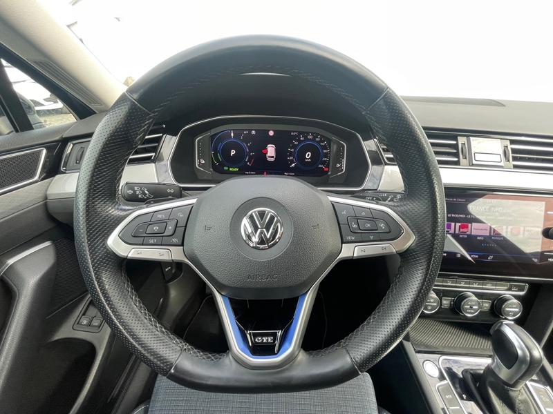 Photo 15 - Volkswagen Passat SW
