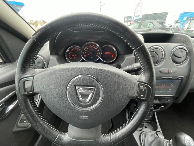 Photo 4 - Dacia Duster