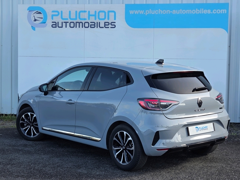 Photo 3 - Renault Clio V