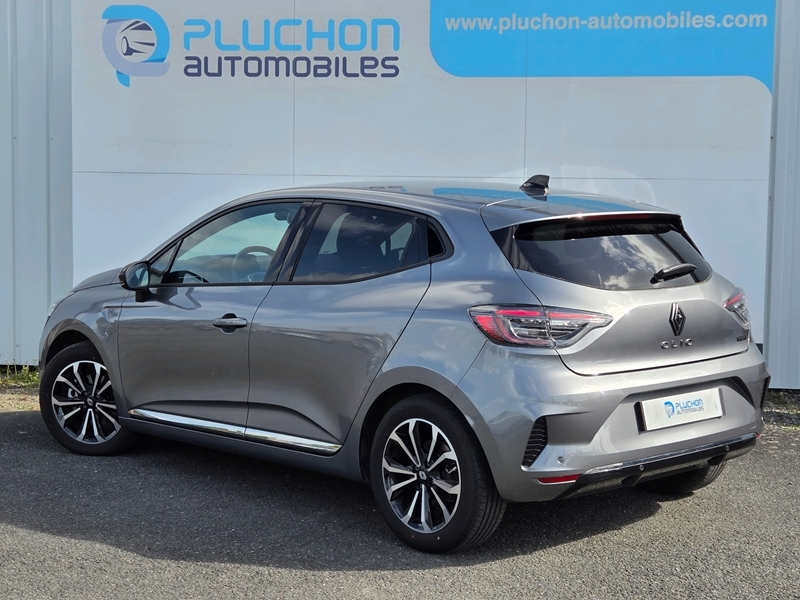 Photo 3 - Renault Clio V