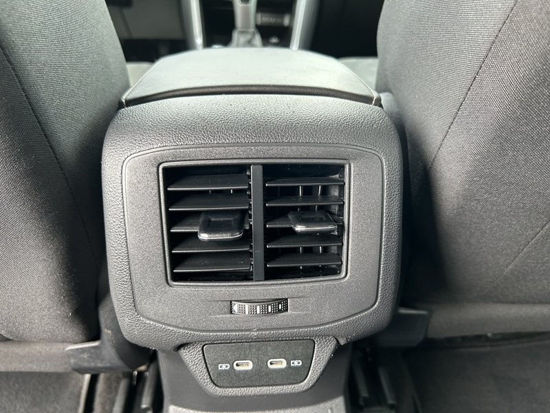 Photo 5 - Volkswagen T-Roc