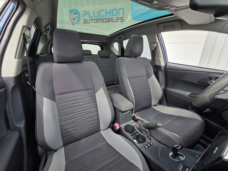 Photo 5 - Toyota Auris