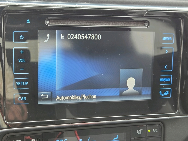 Photo 7 - Toyota Auris