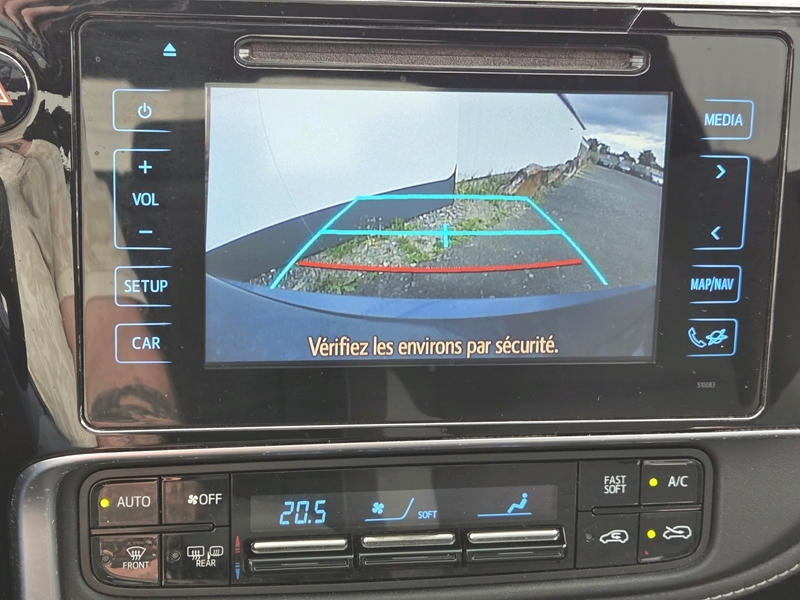Photo 9 - Toyota Auris